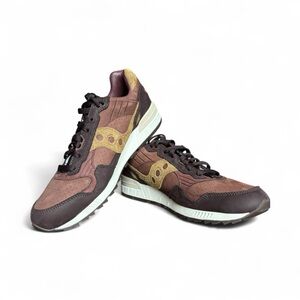 NWOT Saucony Shadow 5000 Expresso color Coffee Pack Men's size US12 EUR 46.5